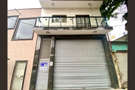 Apartamento para alugar com 58m², 2 quartos e sem vagaPlaca instalada na fachada do imóvel 