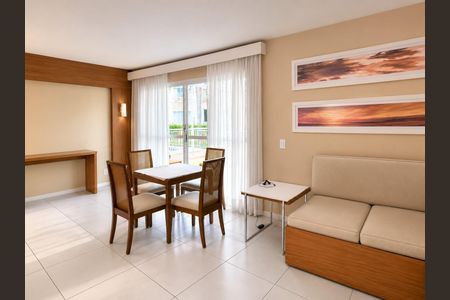 Apartamento para alugar com 75m², 2 quartos e 1 vagaÁrea comum - Salão de festas