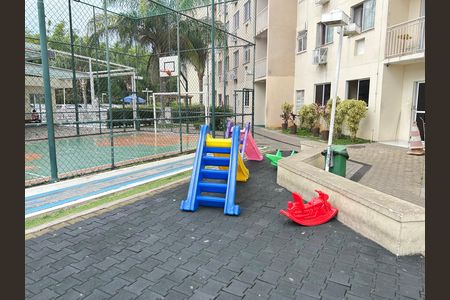 Apartamento para alugar com 75m², 2 quartos e 1 vagaÁrea comum - Playground