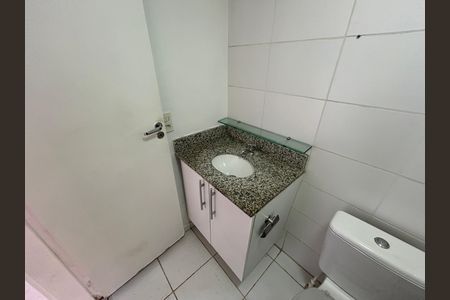 Apartamento para alugar com 75m², 2 quartos e 1 vagaBanheiro Social