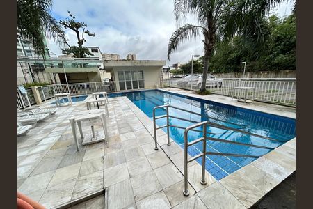 Apartamento para alugar com 75m², 2 quartos e 1 vagaÁrea comum - Piscina