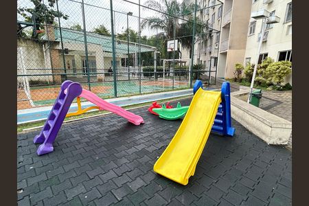 Apartamento para alugar com 75m², 2 quartos e 1 vagaÁrea comum - Playground