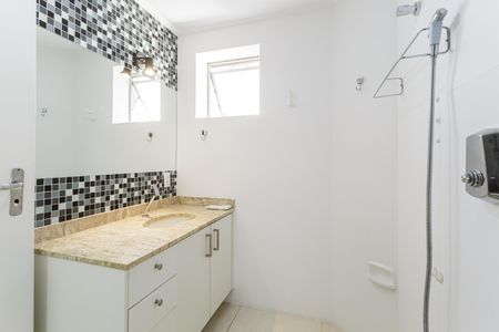 Apartamento à venda com 87m², 2 quartos e 1 vaga Apartamento à venda com 87m², 2 quartos e 1 vagaBanheiro