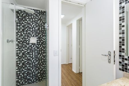 Apartamento à venda com 87m², 2 quartos e 1 vaga Apartamento à venda com 87m², 2 quartos e 1 vagaBanheiro
