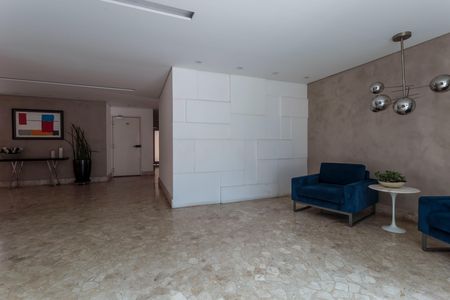 Apartamento à venda com 87m², 2 quartos e 1 vaga Apartamento à venda com 87m², 2 quartos e 1 vagaHall social