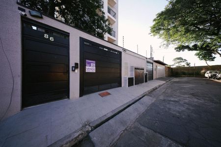 Casa para alugar com 47m², 2 quartos e sem vagaFachada