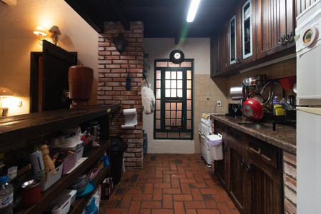 Casa à venda com 200m², 2 quartos e 2 vagas Casa à venda com 200m², 2 quartos e 2 vagasCozinha