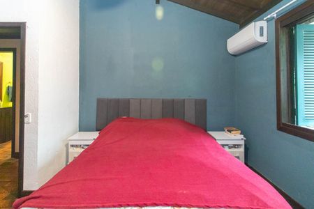 Casa à venda com 200m², 2 quartos e 2 vagas Casa à venda com 200m², 2 quartos e 2 vagasQuarto 1