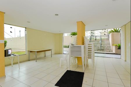 Apartamento à venda com 83m², 3 quartos e 1 vaga Apartamento à venda com 83m², 3 quartos e 1 vagaÁrea comum - Salão de festas