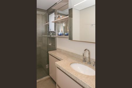 Studio para alugar com 42m², 1 quarto e 1 vaga Studio para alugar com 42m², 1 quarto e 1 vagaBanheiro