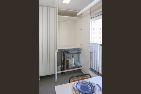 Studio para alugar com 42m², 1 quarto e 1 vaga Studio para alugar com 42m², 1 quarto e 1 vagaStudio