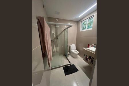 Casa para alugar com 200m², 3 quartos e 2 vagas Casa para alugar com 200m², 3 quartos e 2 vagasBanheiro