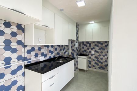 Cozinha  de apartamento para alugar com 2 quartos, 34m² em Vila Silvia, São Paulo