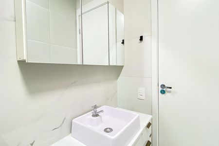 Apartamento para alugar com 34m², 2 quartos e sem vaga Apartamento para alugar com 34m², 2 quartos e sem vagaBanheiro