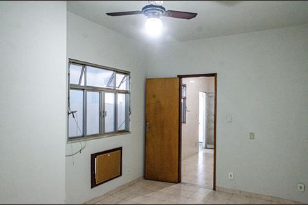 Casa para alugar com 65m², 1 quarto e sem vaga