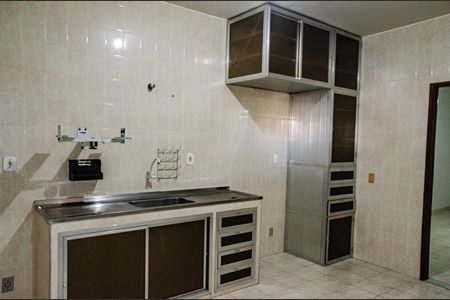 Casa para alugar com 1 quarto, 65m² em Campo Grande, Rio de Janeiro