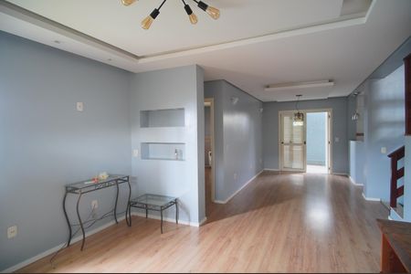 Sala de casa à venda com 3 quartos, 120m² em Feitoria Seller, São Leopoldo