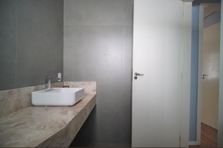 Casa para alugar com 120m², 3 quartos e 2 vagasBanheiro
