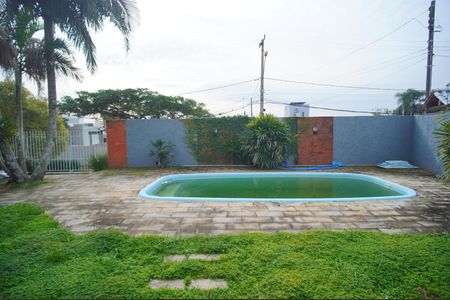 Casa para alugar com 120m², 3 quartos e 2 vagasPiscina