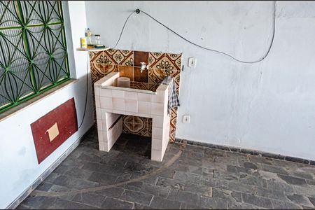 Casa para alugar com 60m², 1 quarto e sem vagaÁrea de serviço