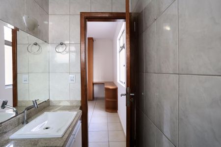 Apartamento para alugar com 169m², 3 quartos e 3 vagasBanheiro da Suíte