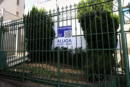 Apartamento para alugar com 169m², 3 quartos e 3 vagasFachada com Plaquinha