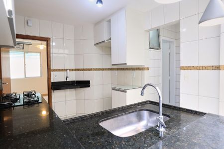 Apartamento para alugar com 169m², 3 quartos e 3 vagasCozinha e Área de Serviço