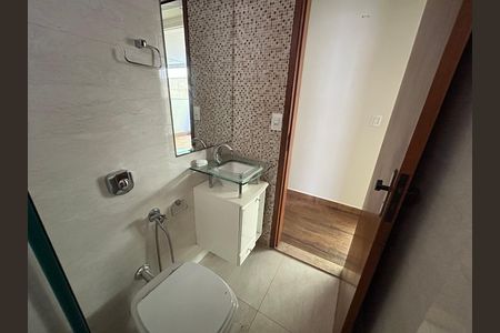 Apartamento para alugar com 80m², 3 quartos e 2 vagas