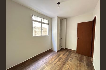 Apartamento para alugar com 80m², 3 quartos e 2 vagas