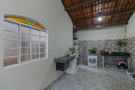 Casa para alugar com 360m², 3 quartos e 2 vagas