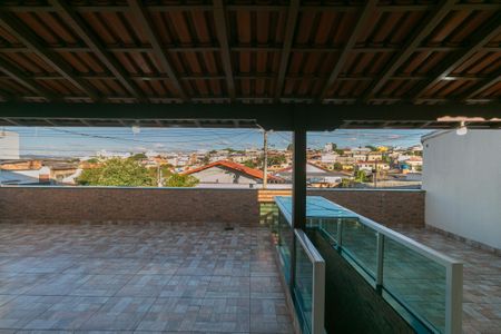 Casa para alugar com 3 quartos, 360m² em Floramar, Belo Horizonte