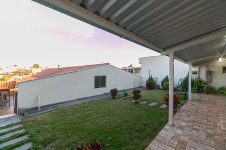 Casa para alugar com 360m², 3 quartos e 2 vagas