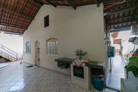 Casa para alugar com 360m², 3 quartos e 2 vagas