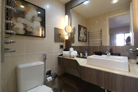 Banheiro de kitnet/studio para alugar com 1 quarto, 36m² em Jardim Europa, São Paulo