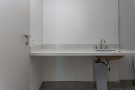 Apartamento à venda com 78m², 2 quartos e 1 vaga Apartamento à venda com 78m², 2 quartos e 1 vagaBanheiro do quarto 2 Suíte
