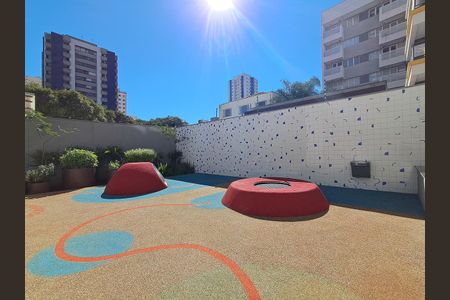 Apartamento à venda com 78m², 2 quartos e 1 vaga Apartamento à venda com 78m², 2 quartos e 1 vagaÁrea Comum