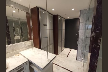 Apartamento para alugar com 160m², 2 quartos e 2 vagas Apartamento para alugar com 160m², 2 quartos e 2 vagasBanheiro