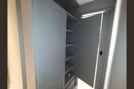 Apartamento para alugar com 160m², 2 quartos e 2 vagas Apartamento para alugar com 160m², 2 quartos e 2 vagasQuarto 2 armário