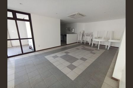 Apartamento para alugar com 160m², 2 quartos e 2 vagas Apartamento para alugar com 160m², 2 quartos e 2 vagasSalão de festa