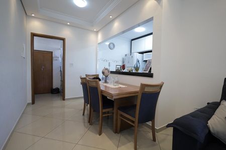 Apartamento à venda com 130m², 2 quartos e 2 vagas Apartamento à venda com 130m², 2 quartos e 2 vagasSala