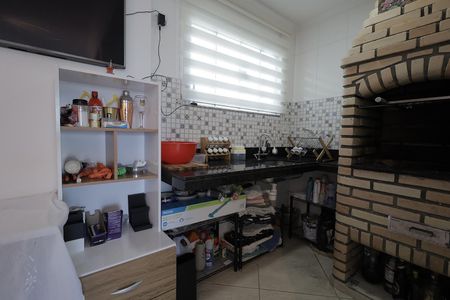 Apartamento à venda com 130m², 2 quartos e 2 vagas Apartamento à venda com 130m², 2 quartos e 2 vagasChurrasqueira