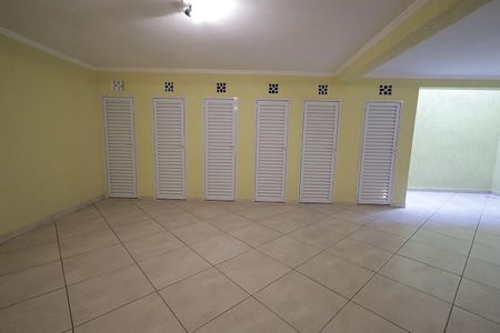 Apartamento à venda com 130m², 2 quartos e 2 vagas Apartamento à venda com 130m², 2 quartos e 2 vagasDeposito