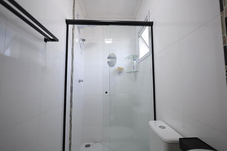 Apartamento à venda com 130m², 2 quartos e 2 vagas Apartamento à venda com 130m², 2 quartos e 2 vagasBanheiro Suíte