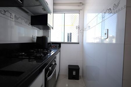 Apartamento à venda com 130m², 2 quartos e 2 vagas Apartamento à venda com 130m², 2 quartos e 2 vagasCozinha
