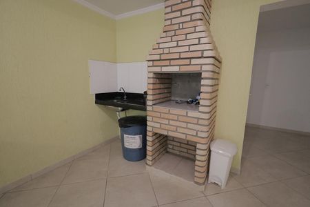 Apartamento à venda com 130m², 2 quartos e 2 vagas Apartamento à venda com 130m², 2 quartos e 2 vagasÁrea comum - Salão de festas