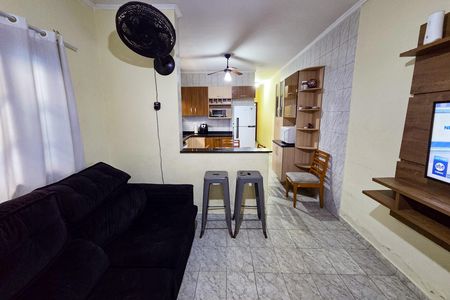 Sala de casa para alugar com 3 quartos, 151m² em Maracanã, Praia Grande