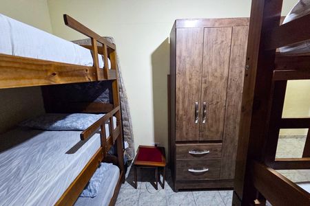 Casa para alugar com 151m², 3 quartos e 4 vagas Casa para alugar com 151m², 3 quartos e 4 vagasQuarto 2