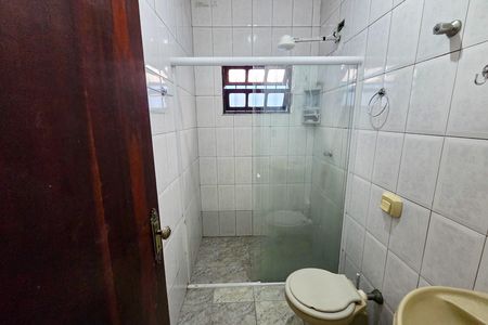 Casa para alugar com 151m², 3 quartos e 4 vagas Casa para alugar com 151m², 3 quartos e 4 vagasBanheiro
