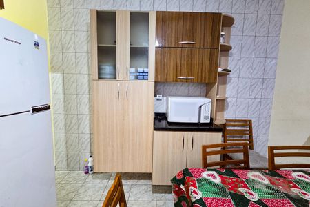 Casa para alugar com 151m², 3 quartos e 4 vagas Casa para alugar com 151m², 3 quartos e 4 vagasCozinha