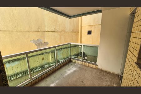 Apartamento à venda com 64m², 2 quartos e 1 vaga Apartamento à venda com 64m², 2 quartos e 1 vagaVaranda da Sala
